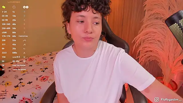 XXX chat uživo modela orchide_