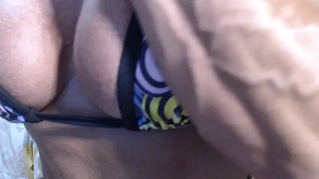 Stronggsexy's Live XXX Chat