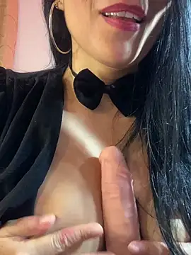 Miaswwe Adlı Modelin Canlı XXX Sohbeti