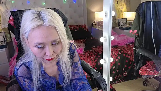 دردشة RoxalanaStar الجنسية المباشرة