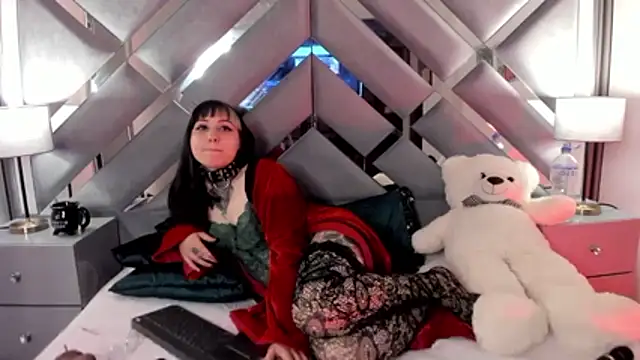 Ravenna666_ Adlı Modelin Canlı XXX Sohbeti