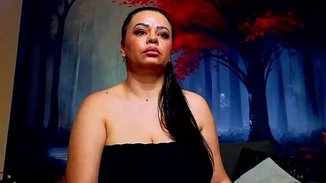 Chat XXX en directo de ElizabethEven