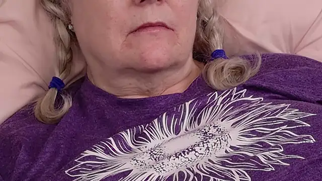 Kaitlyn_Winters 网络视讯表演