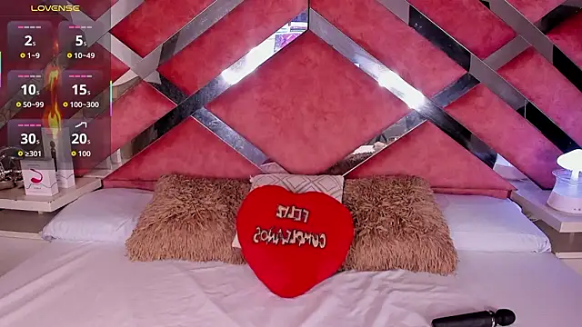 Lily_Queen30 现场XXX聊天