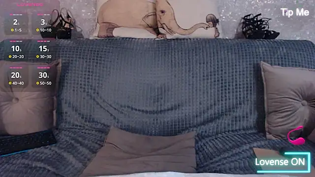 LillySquirtShotn Live XXX chat