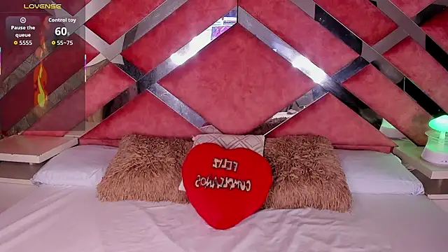 Chat XXX en directo de Lily_Queen30