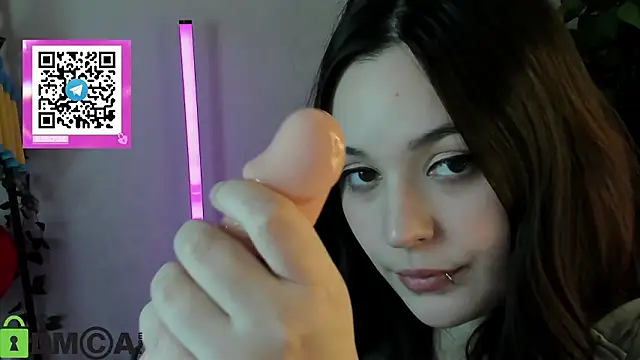 Mia_R0ss: απευθείας συνομιλία ΧΧΧ