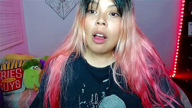 دردشة EllieMoonX الجنسية المباشرة