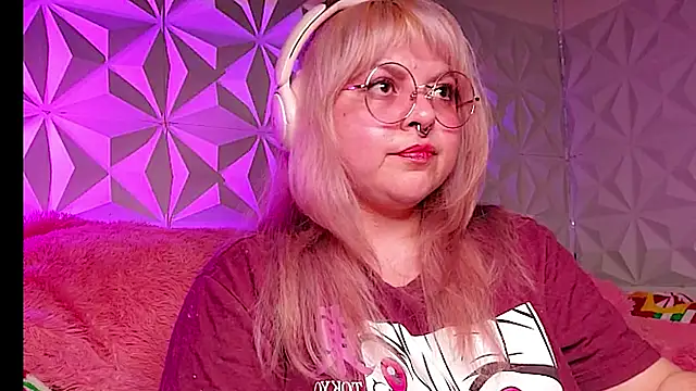 Satyn_doll Chat XXX live