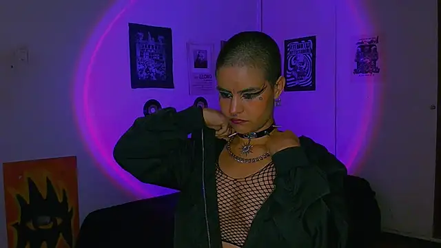 Živý XXX chat alex_one888