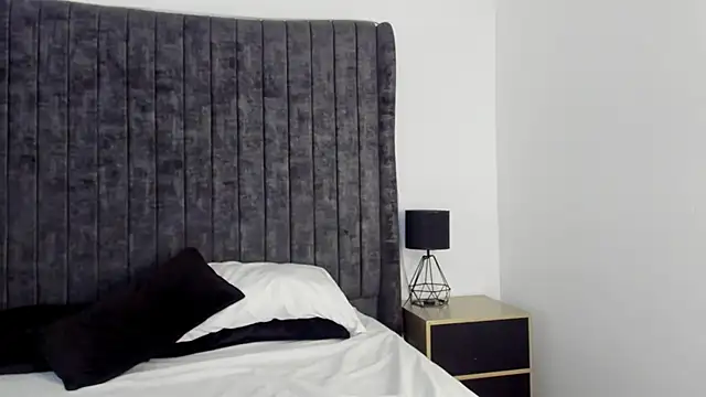 AnnyCherry_ Pertunjukan Webcam