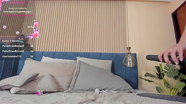 kathecute__: απευθείας συνομιλία ΧΧΧ