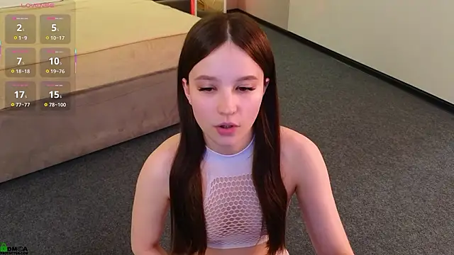 Rina_Red: онлайн-секс-чат