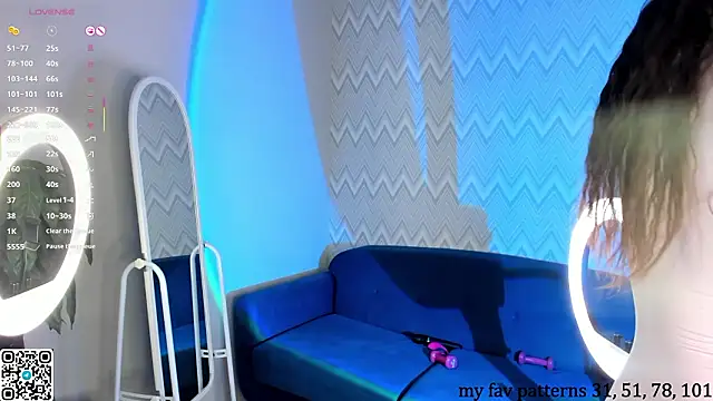 Nelly_Kimm 现场XXX聊天