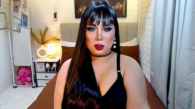 Вебкам-шоу creamyy_mollyy