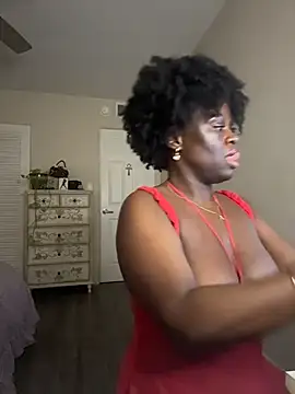 ladiosa_selene Show in webcam