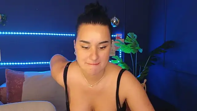 karina_blackberry Webcam Show