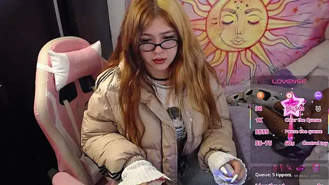 sara_winehouse1のライブXXXチャット