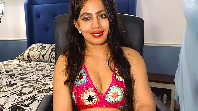 FannyXhot Chat XXX in diretta