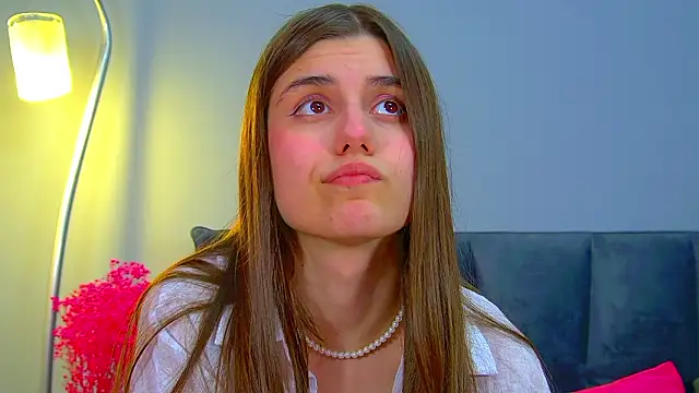 Chat XXX en directo de ArianaAllens