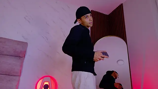 Imtavo's Webcam Show