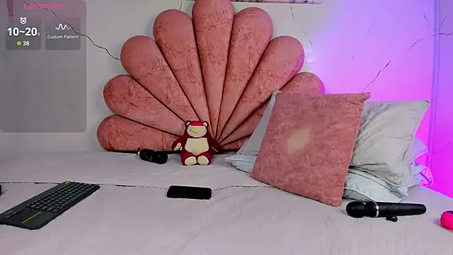 NiickyJones Live XXX-Chat