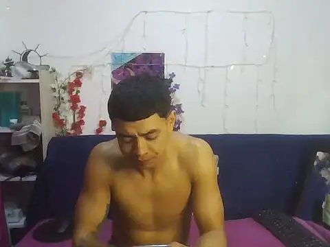 Masked_Dante Webcam-Show