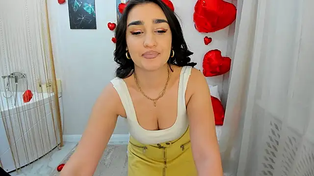 GoldenHeart_1's Live XXX Chat