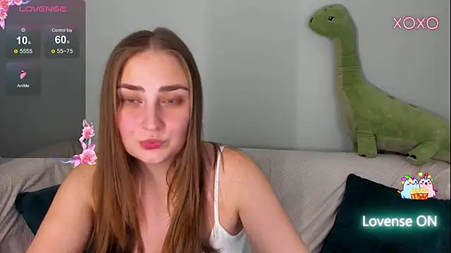 MilliStrii 现场XXX聊天