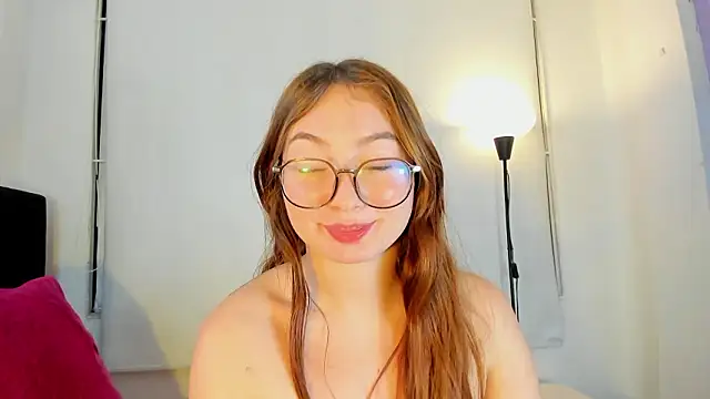 LunaVelvet777's Live XXX Chat