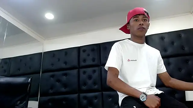 TonnyMarck 现场XXX聊天