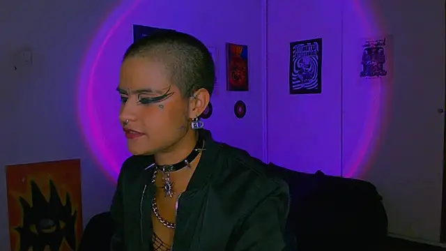 Živý XXX chat alex_one888