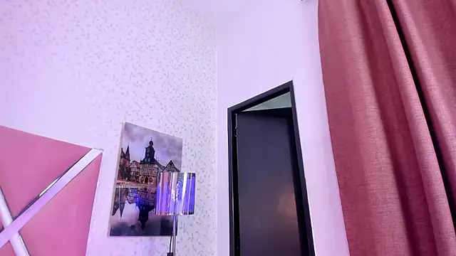 Chatroom XXX en direct de Helenn_monroy1