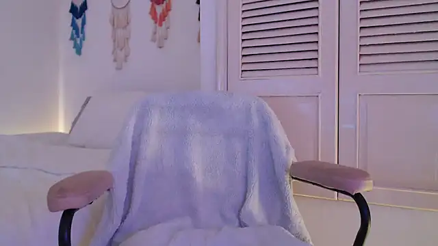 __Meow's Webcam Show