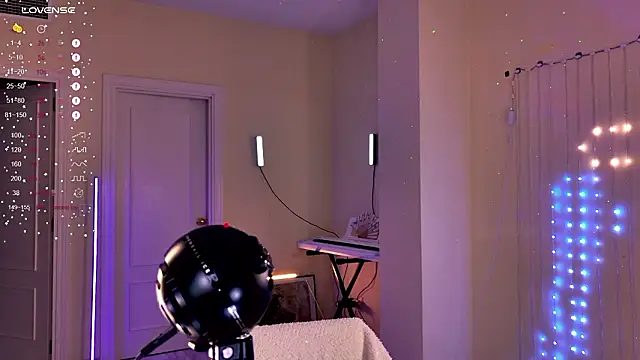 Онлайн чат XXX Arielle__03