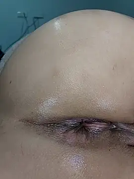 estrella_tasty Chat XXX in diretta