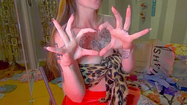 XXX chat uživo modela YourFavCanadianMILF