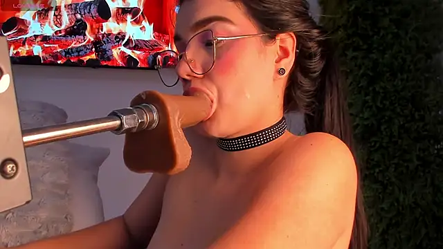 Sarita__Gomez Adlı Modelin Canlı XXX Sohbeti