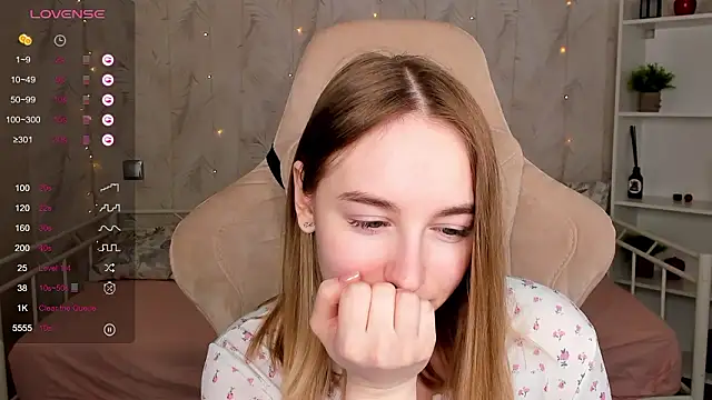 Shy_Polly: απευθείας συνομιλία ΧΧΧ