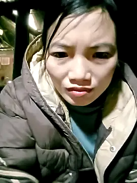 ngan-cute Live XXX-Chat