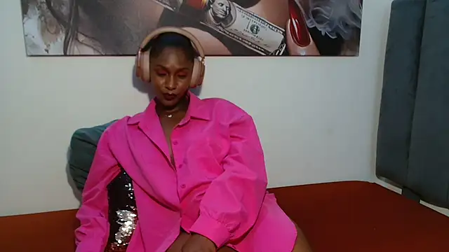 Moreish-06: онлайн-секс-чат