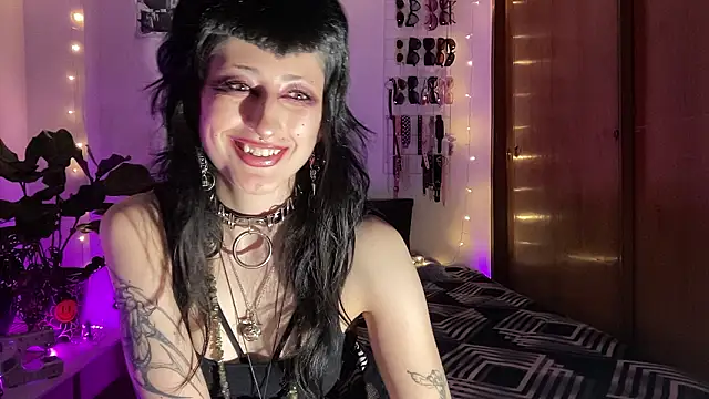 ELENA_UMBRA élő XXX-chatje