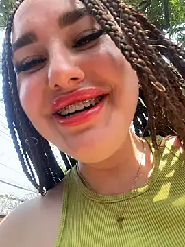 KiraSunshine: απευθείας συνομιλία ΧΧΧ