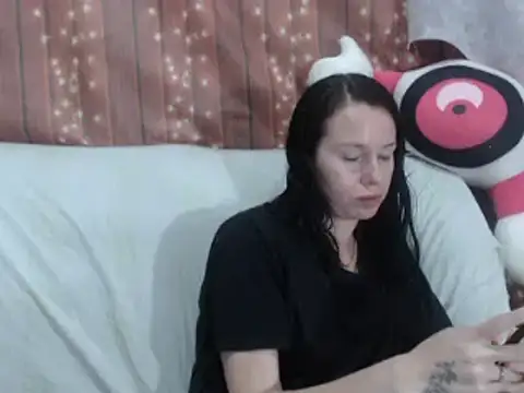 Venusluxodomme Adlı Modelin Canlı XXX Sohbeti