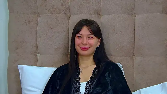 XXX chat uživo modela AlexandraBloom