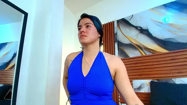 Evelin_thompsson 现场XXX聊天