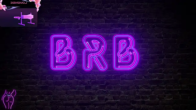 Valka- Adlı Modelin Canlı XXX Sohbeti