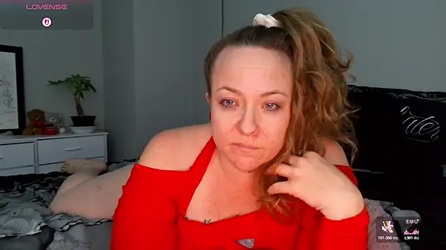 โชว์เว็บแคมของ julimonroe