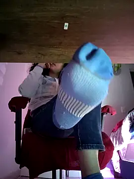 miss_carmila1 现场XXX聊天