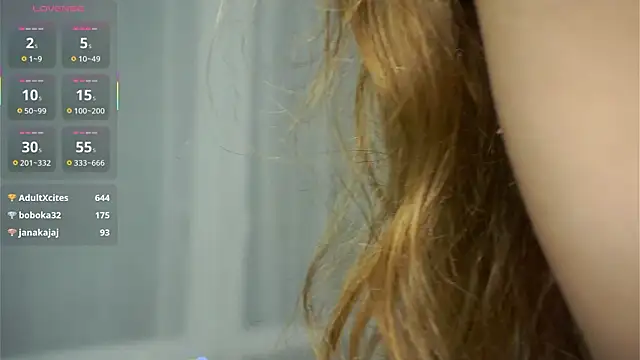 دردشة SusannaScholler الجنسية المباشرة